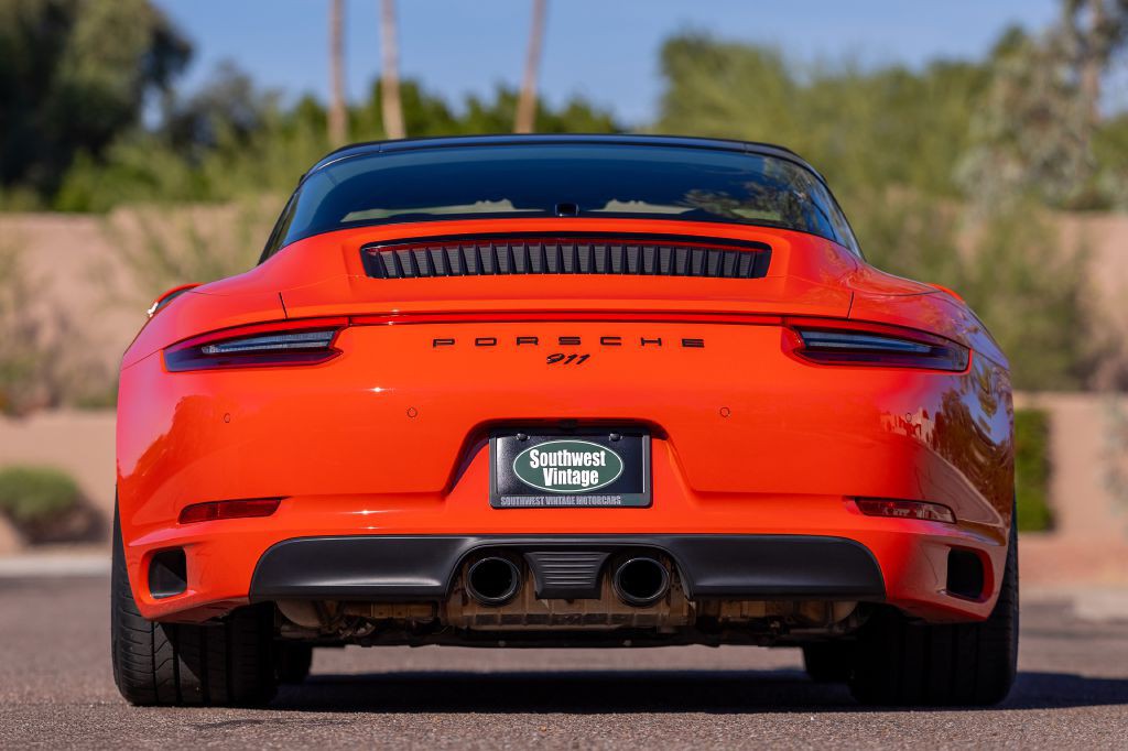 2019 Porsche 911 Image 78