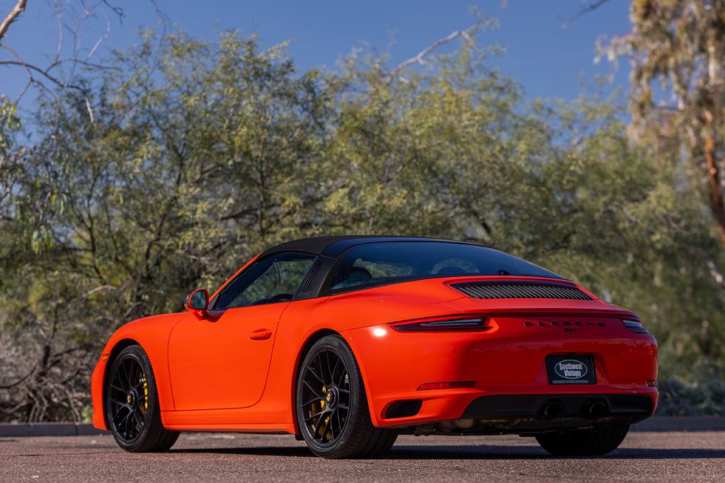 2019 Porsche 911 Image 81