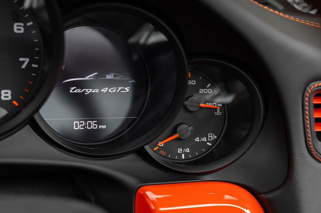 2019 Porsche 911 Image 106