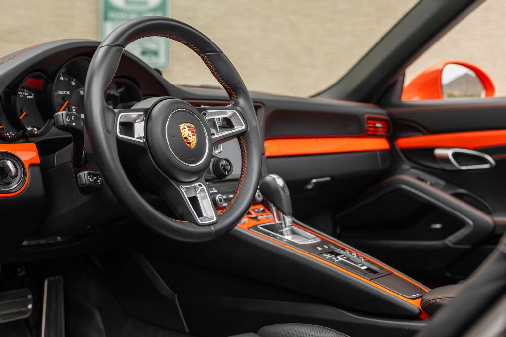 2019 Porsche 911 Image 107