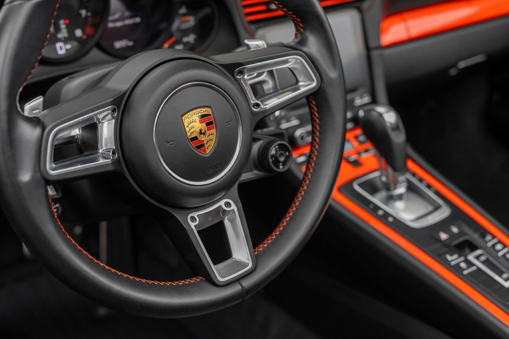 2019 Porsche 911 Image 109
