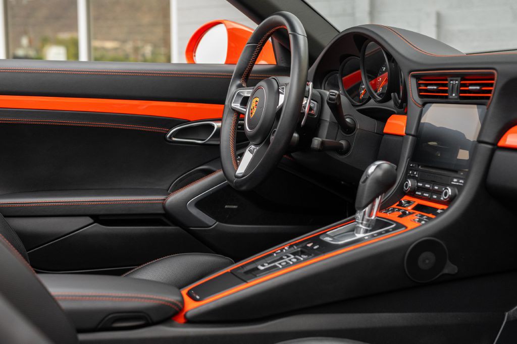 2019 Porsche 911 Image 119