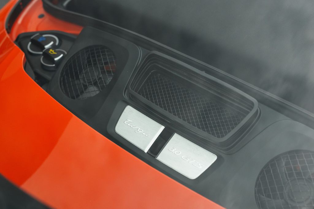 2019 Porsche 911 Image 149