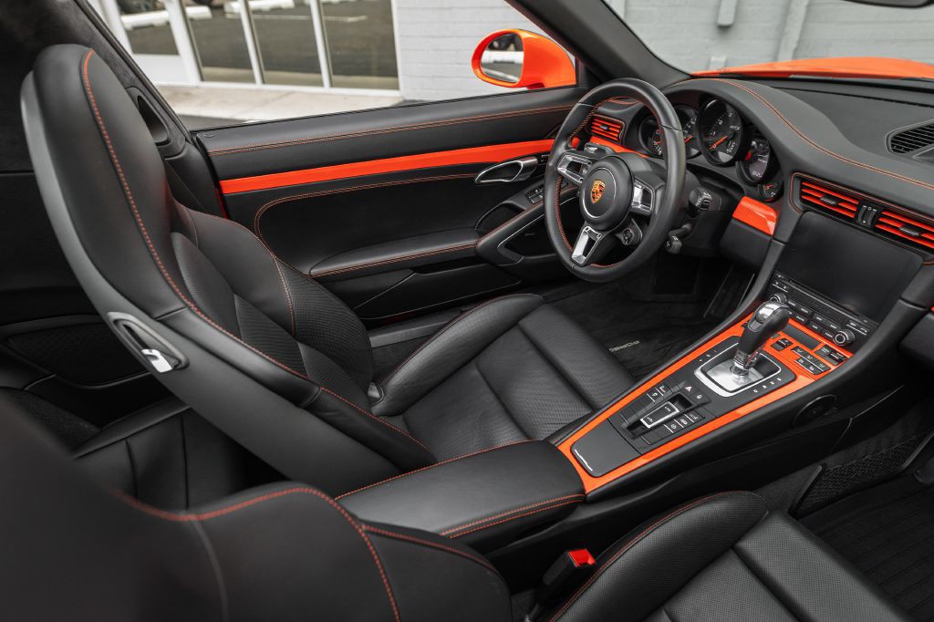 2019 Porsche 911 Image 180