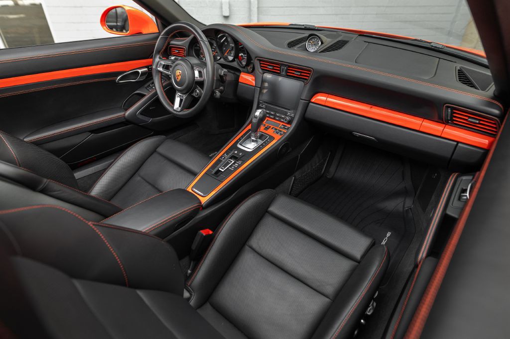 2019 Porsche 911 Image 181