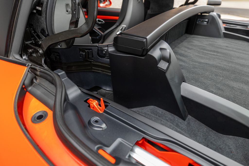 2019 Porsche 911 Image 199