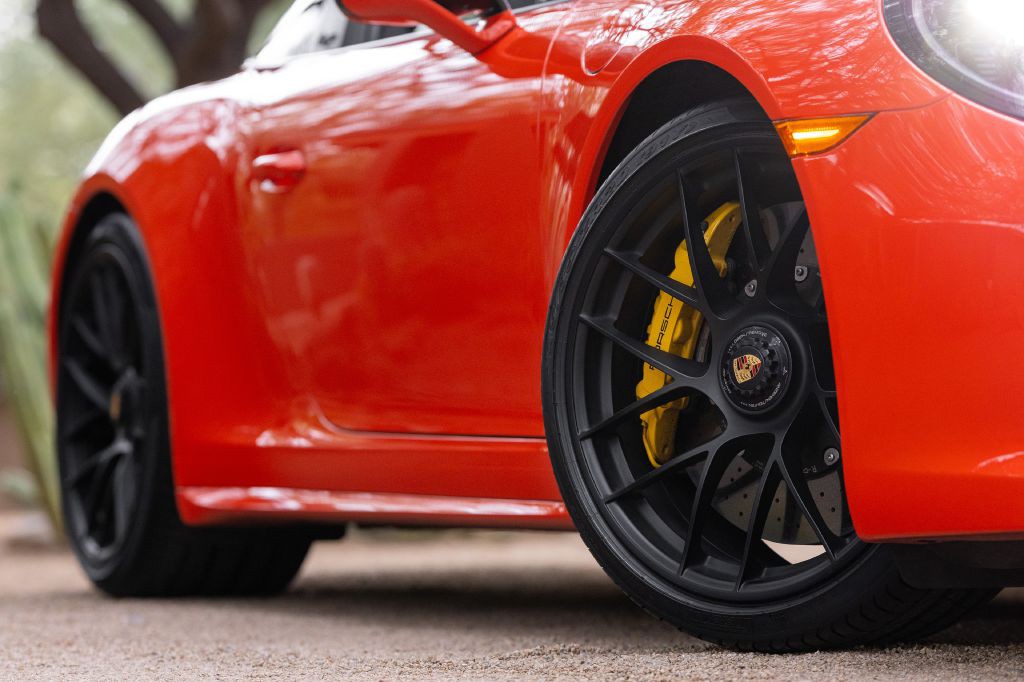 2019 Porsche 911 Image 213