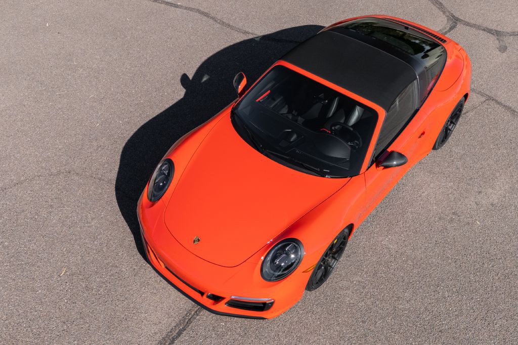 2019 Porsche 911 Image 215