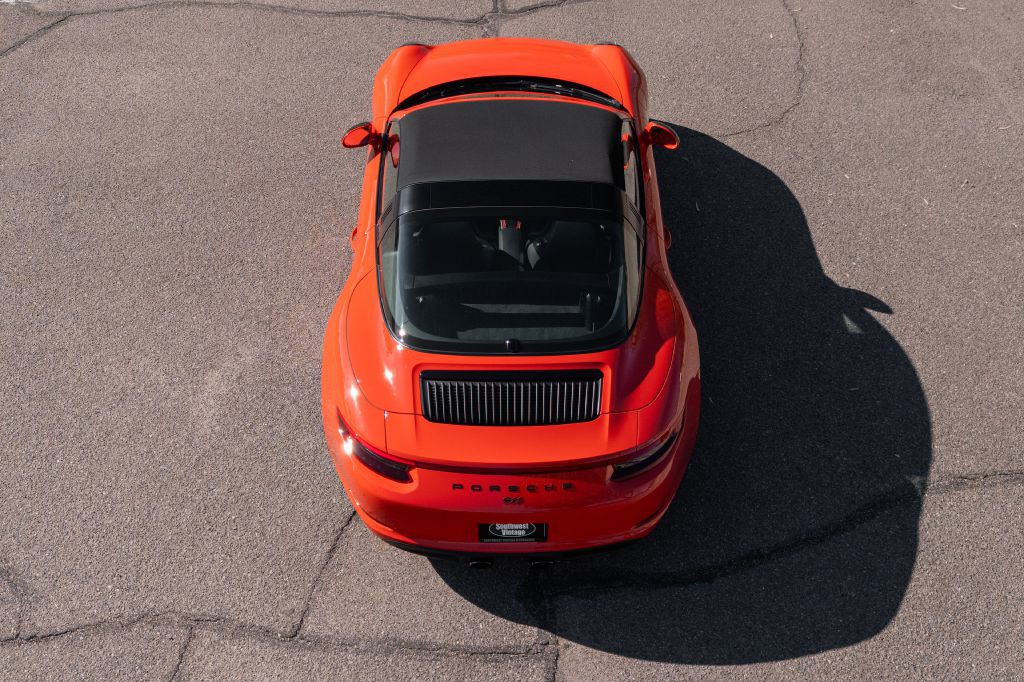 2019 Porsche 911 Image 218