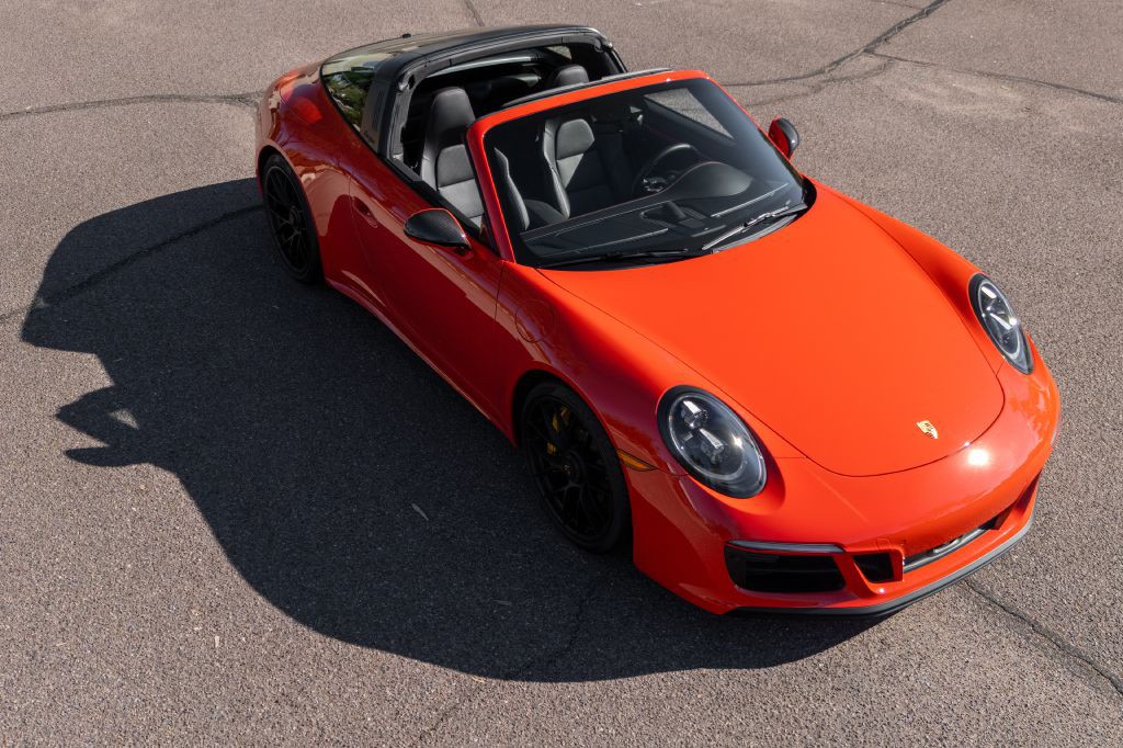 2019 Porsche 911 Image 238