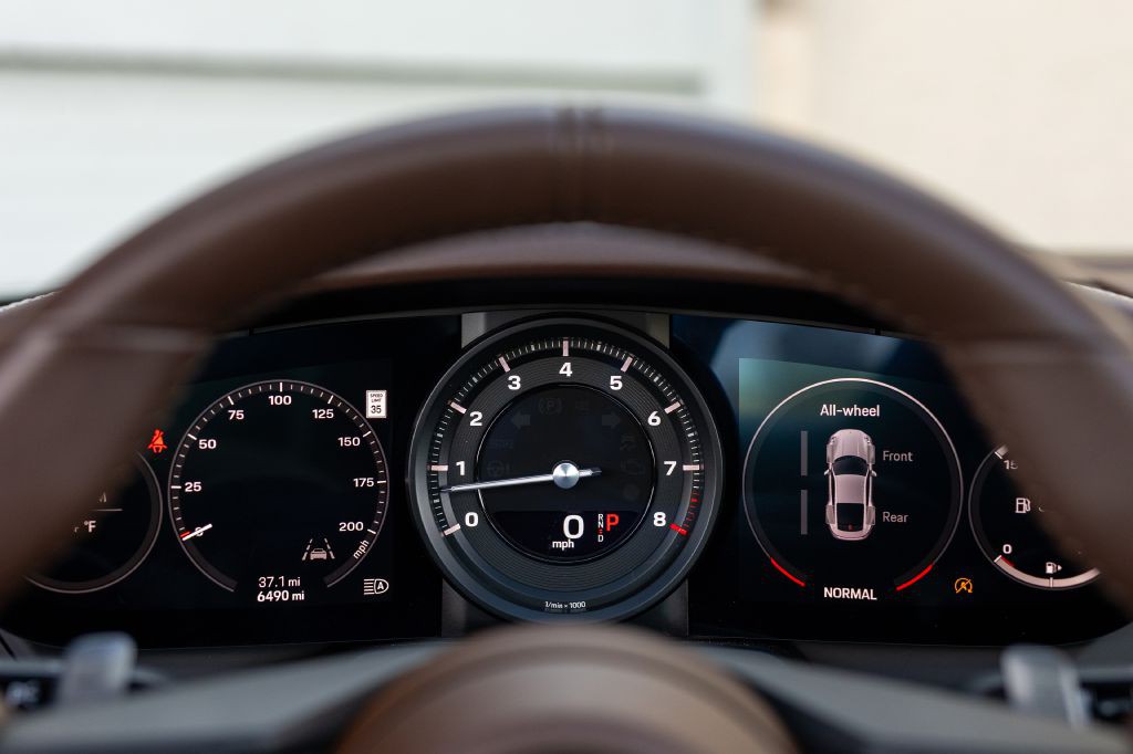 2020 Porsche 911 Image 21