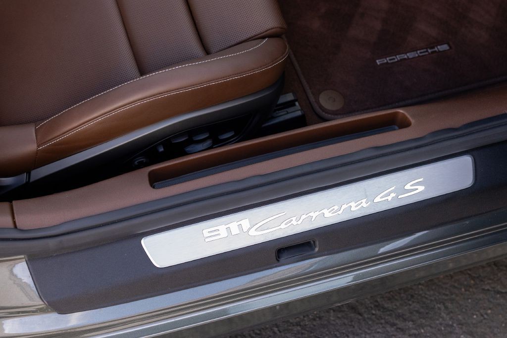 2020 Porsche 911 Image 31