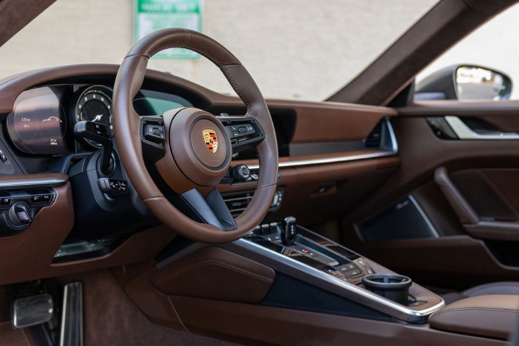 2020 Porsche 911 Image 52