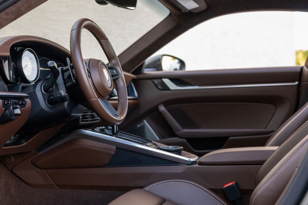 2020 Porsche 911 Image 53