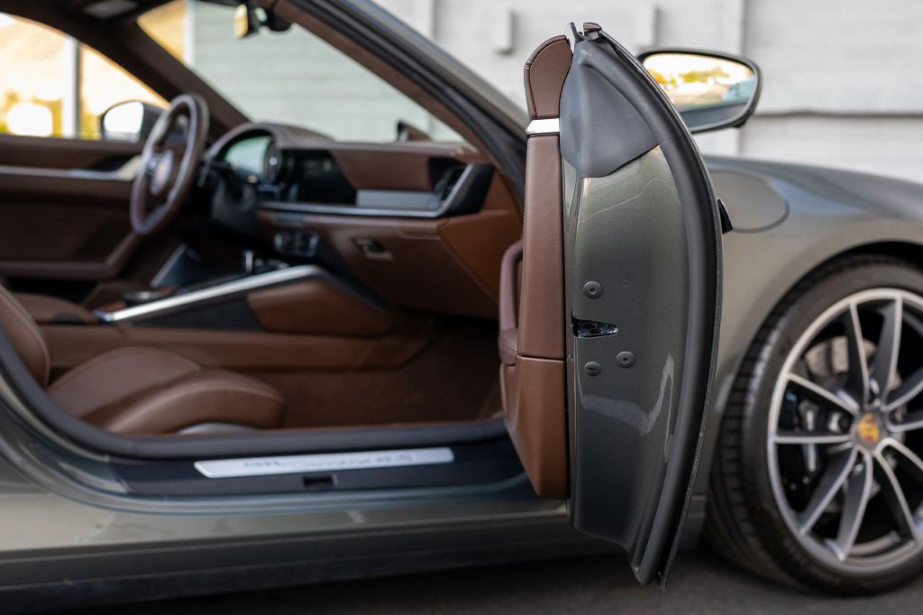 2020 Porsche 911 Image 62