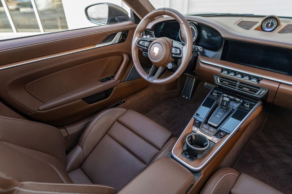 2020 Porsche 911 Image 95