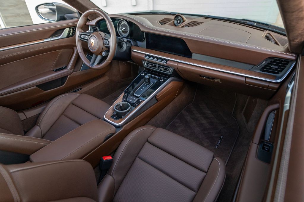 2020 Porsche 911 Image 96