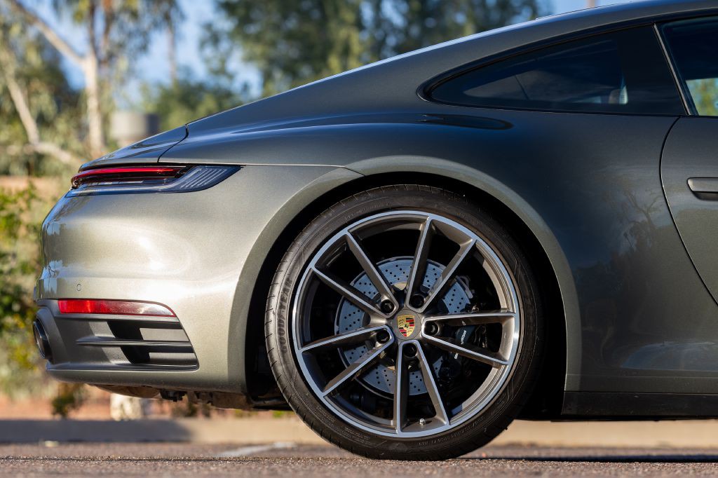 2020 Porsche 911 Image 126