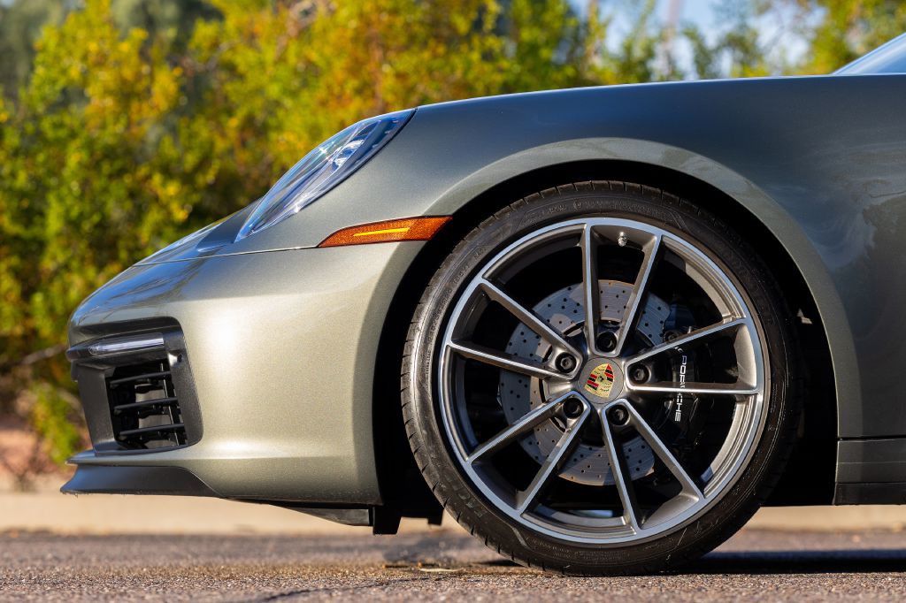 2020 Porsche 911 Image 142