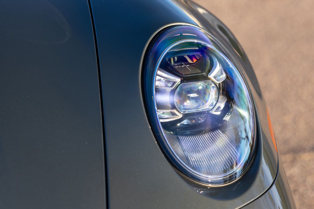 2020 Porsche 911 Image 162