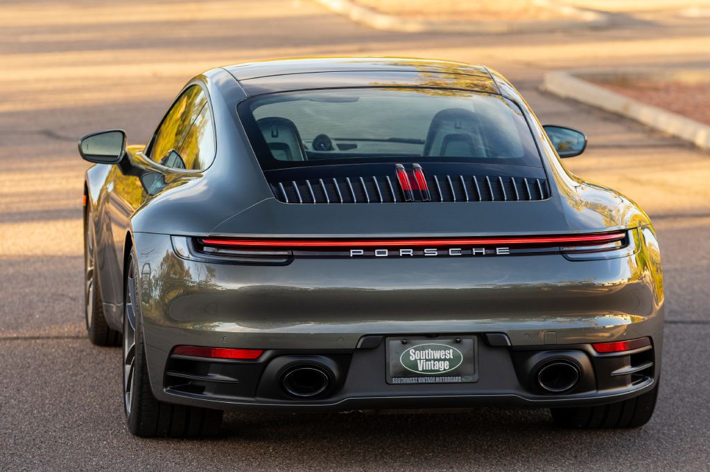2020 Porsche 911 Image 172