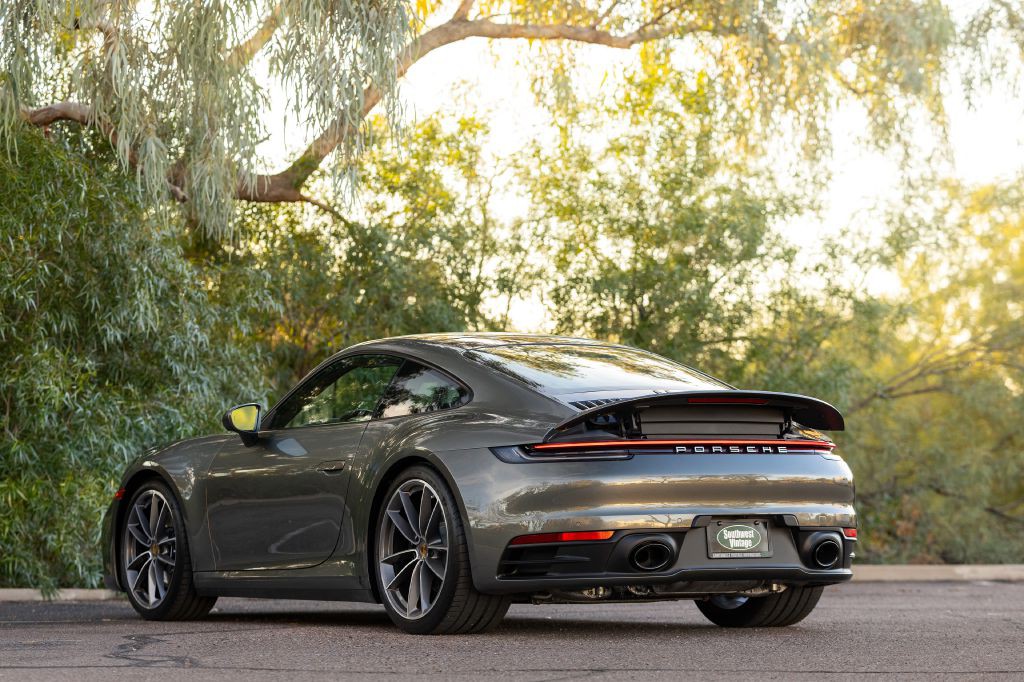 2020 Porsche 911 Image 183
