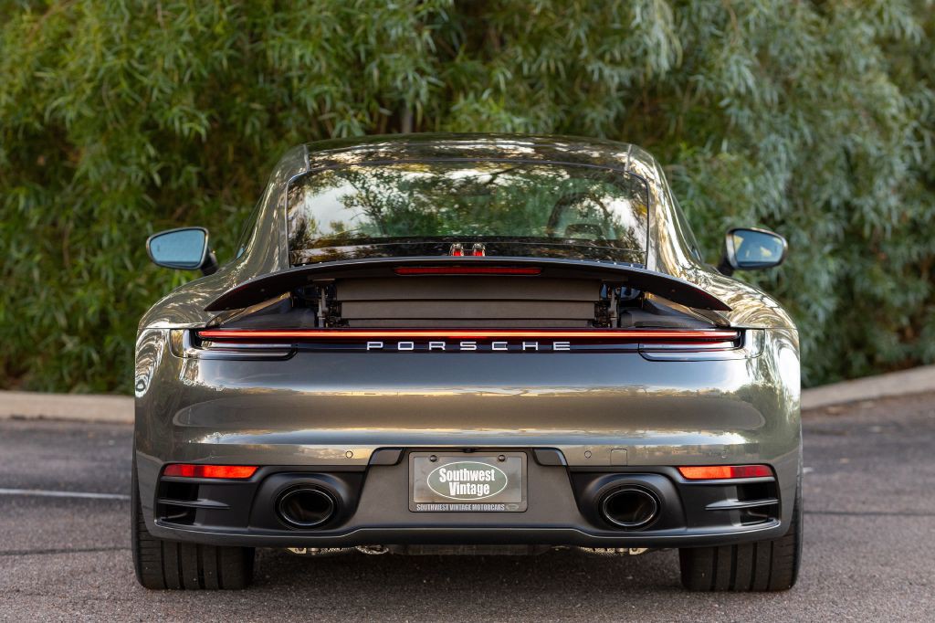 2020 Porsche 911 Image 184