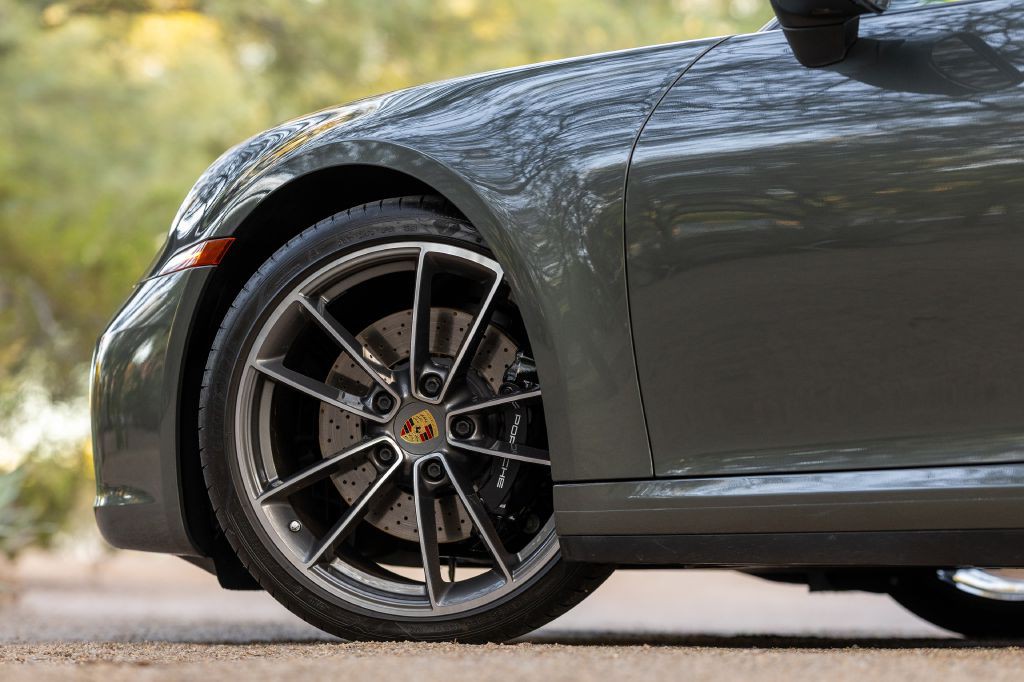 2020 Porsche 911 Image 191