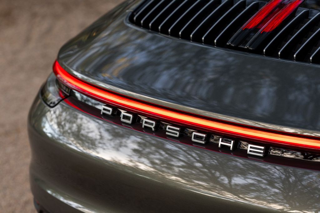 2020 Porsche 911 Image 194