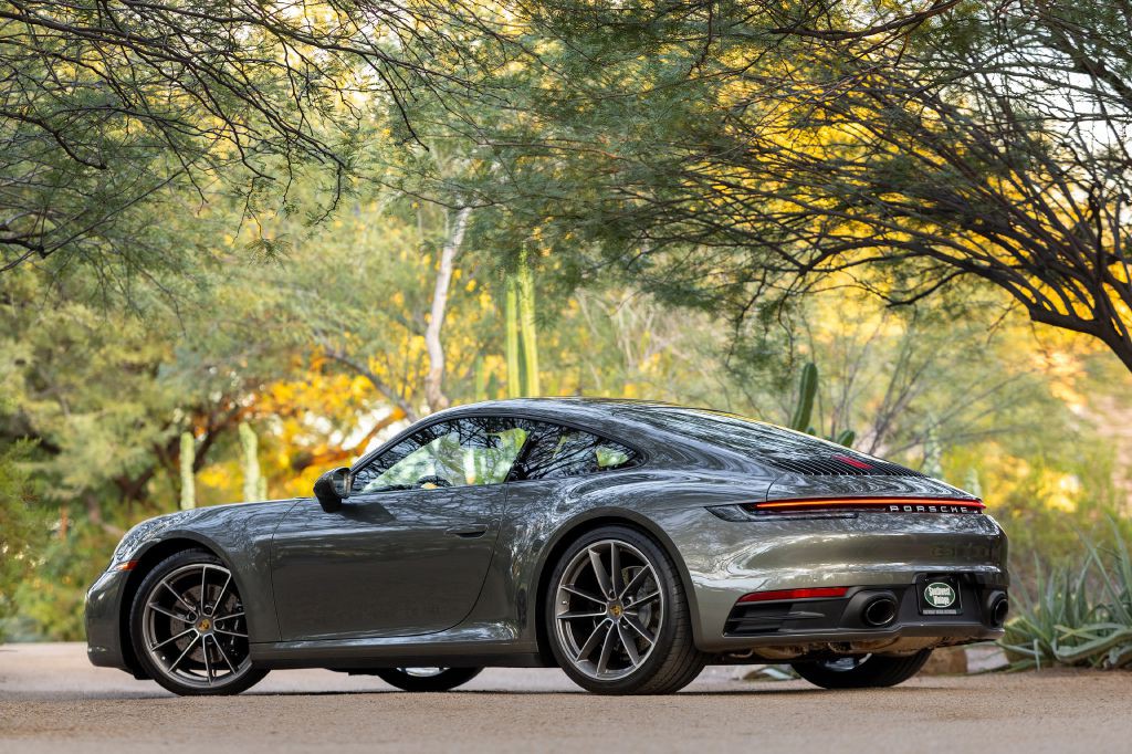 2020 Porsche 911 Image 196