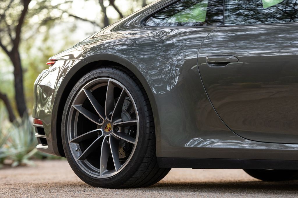 2020 Porsche 911 Image 199