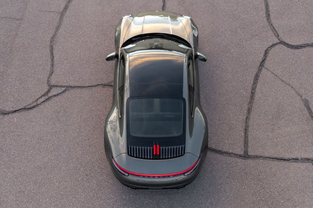 2020 Porsche 911 Image 201