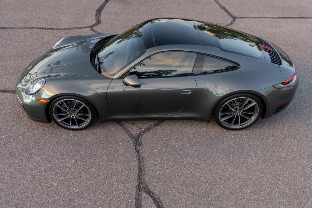 2020 Porsche 911 Image 215