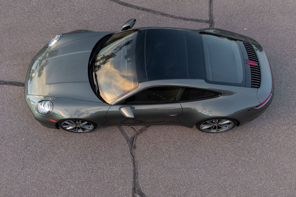 2020 Porsche 911 Image 216