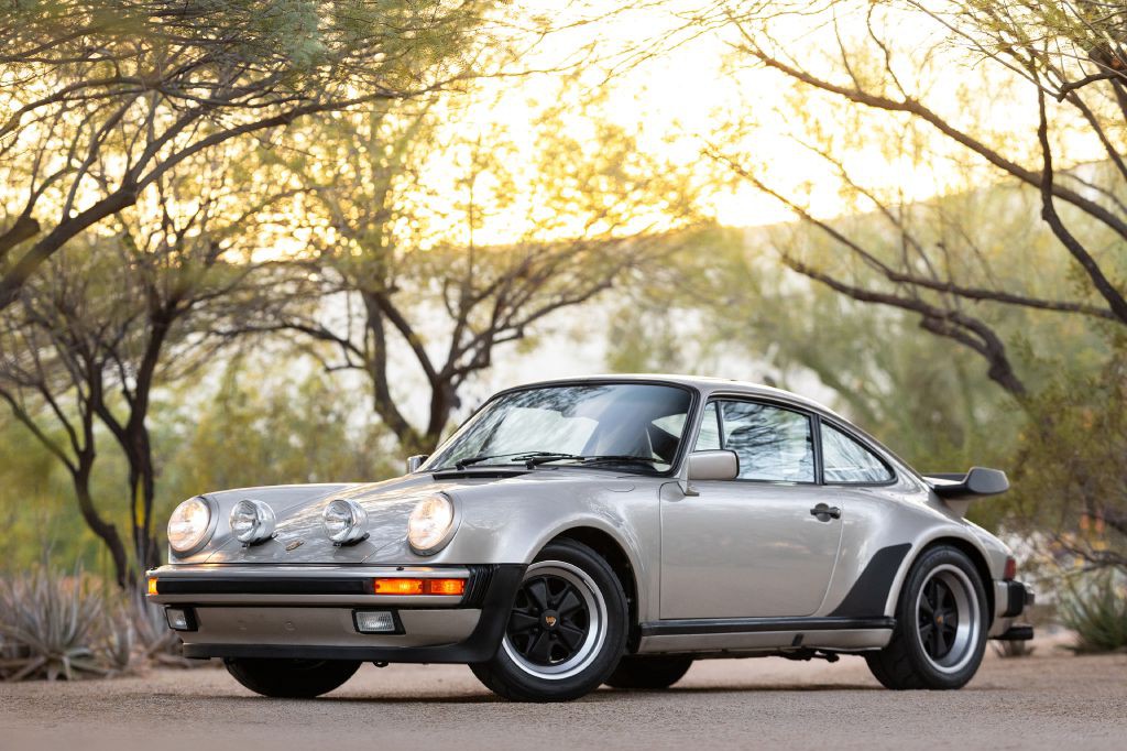 1989 Porsche 911 Image 19
