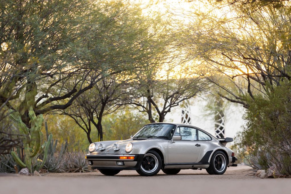 1989 Porsche 911 Image 20