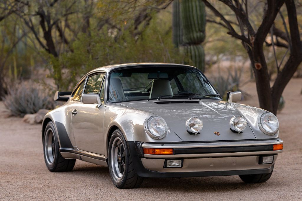 1989 Porsche 911 Image 26