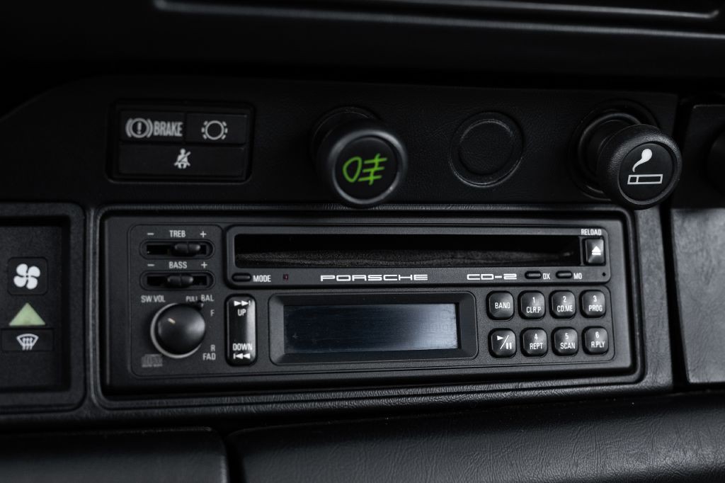1989 Porsche 911 Image 50