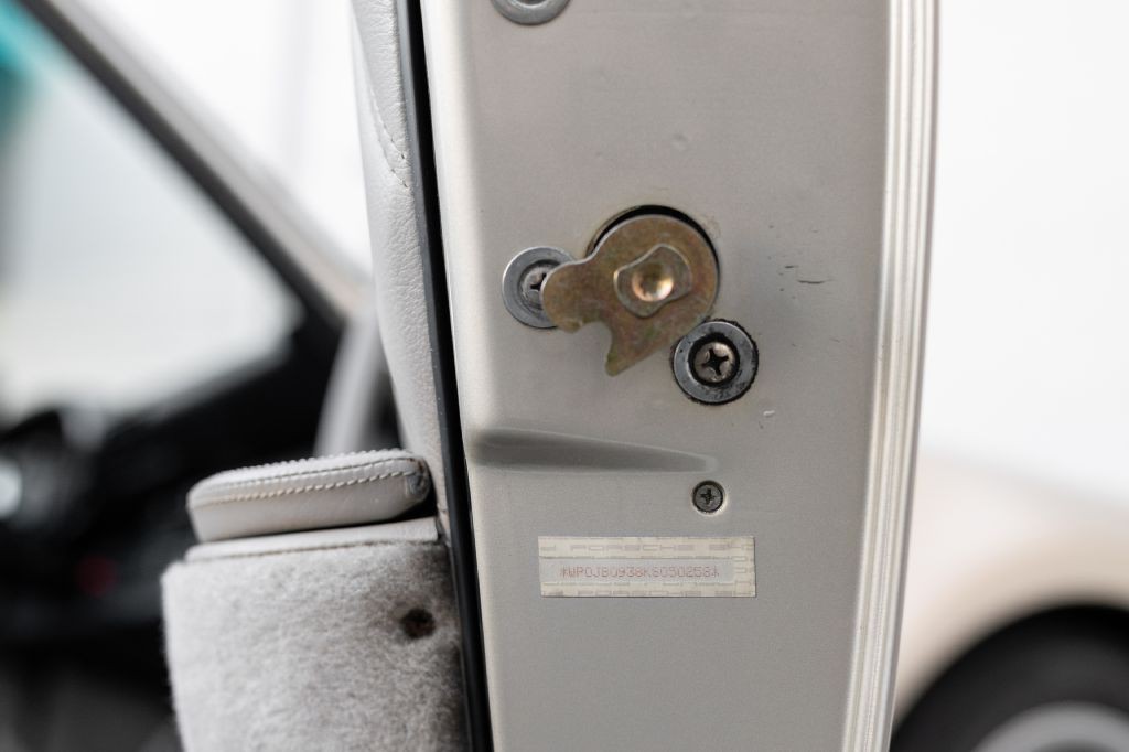 1989 Porsche 911 Image 63