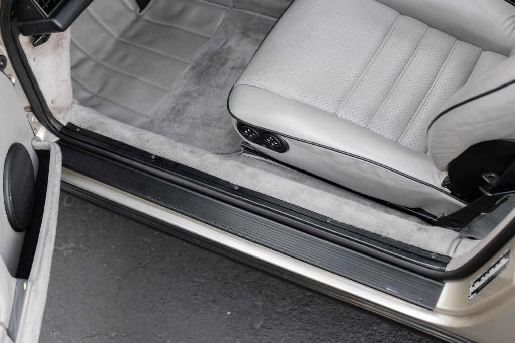 1989 Porsche 911 Image 78
