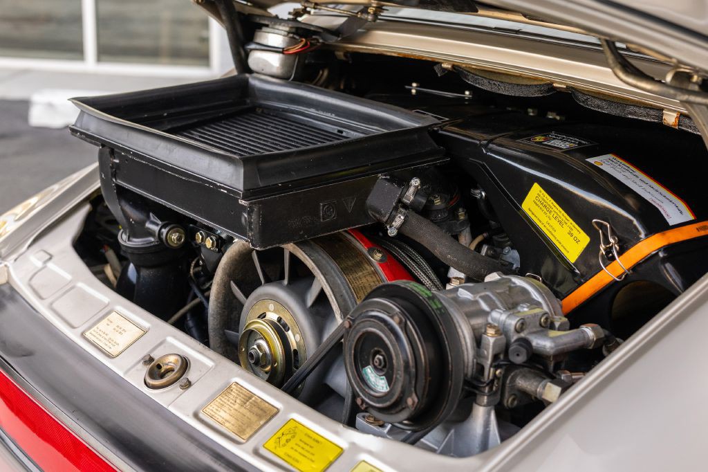 1989 Porsche 911 Image 93