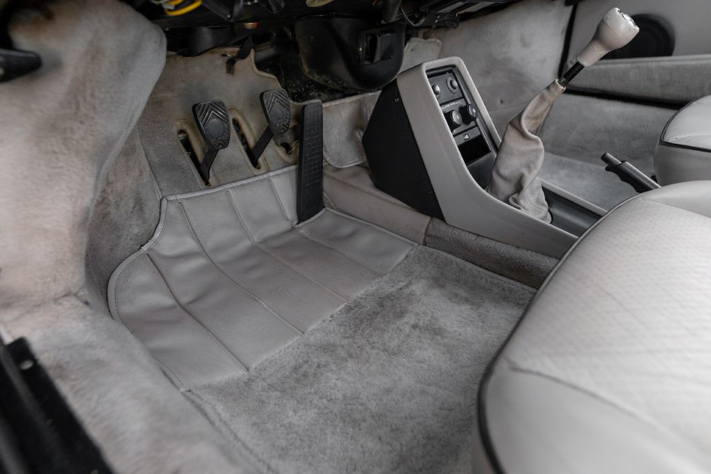 1989 Porsche 911 Image 119