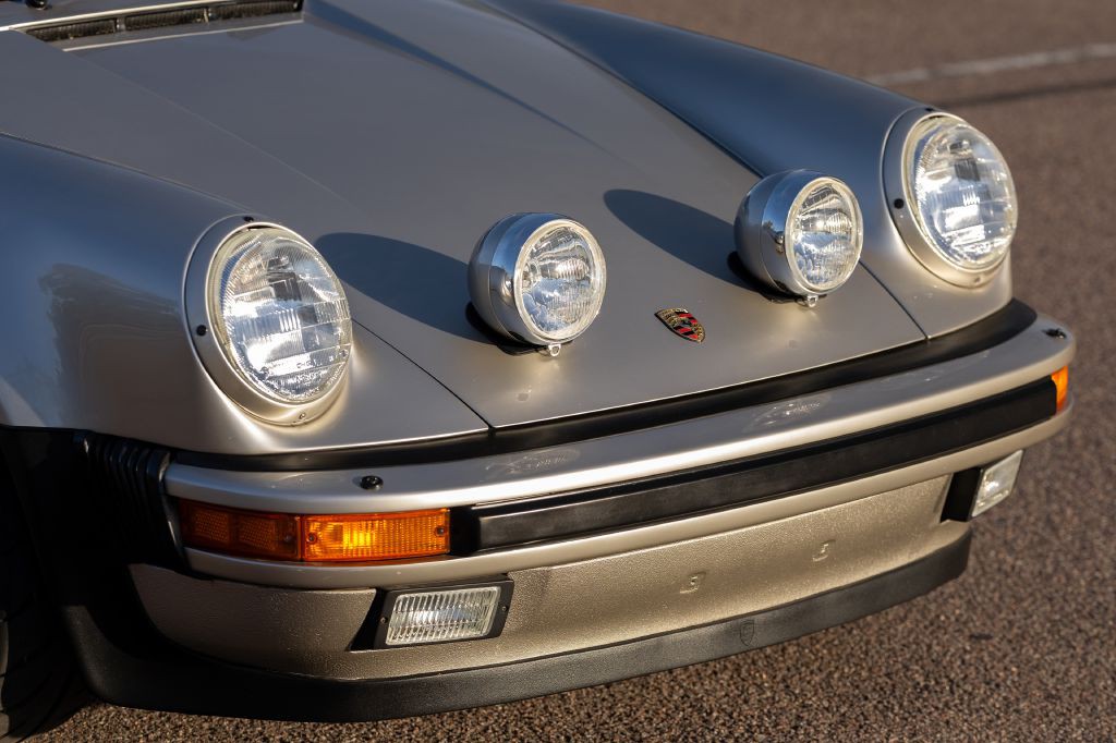 1989 Porsche 911 Image 149