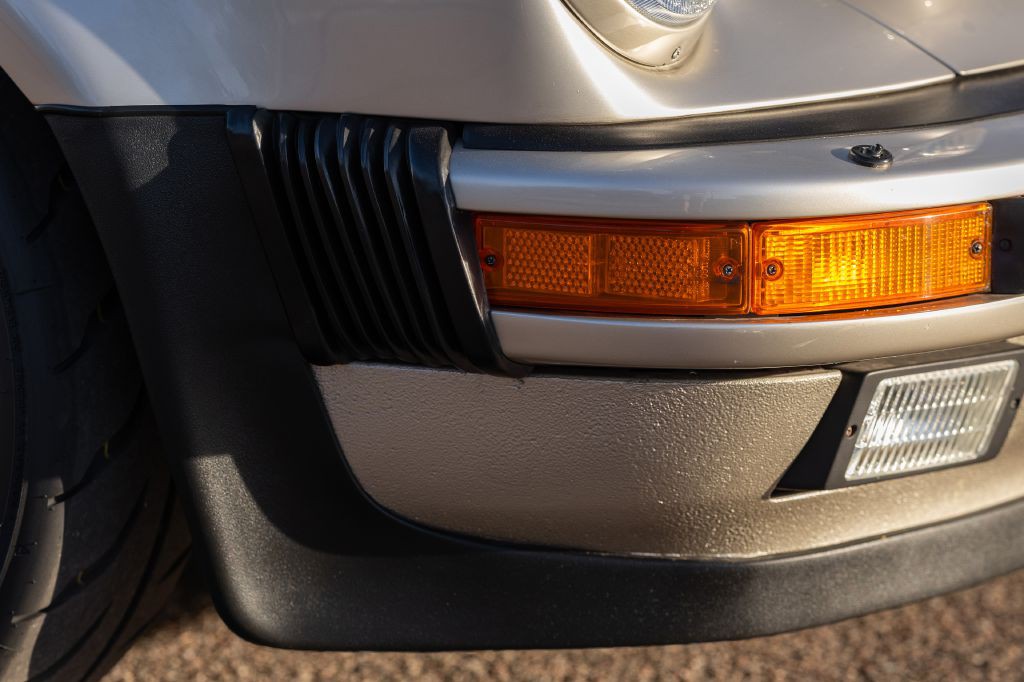 1989 Porsche 911 Image 151