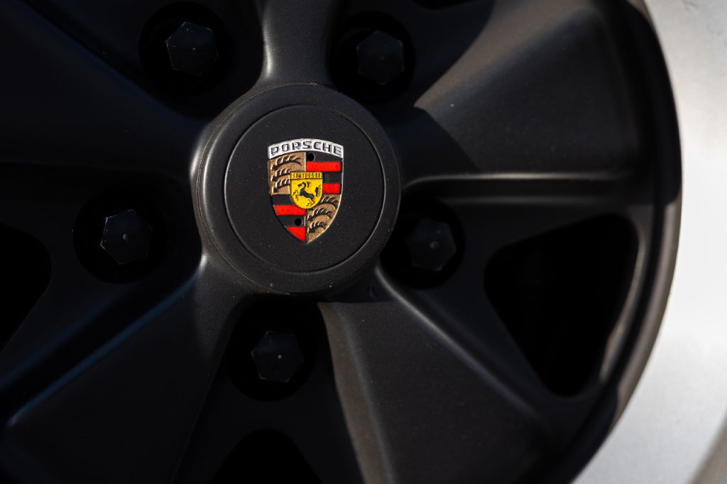 1989 Porsche 911 Image 160