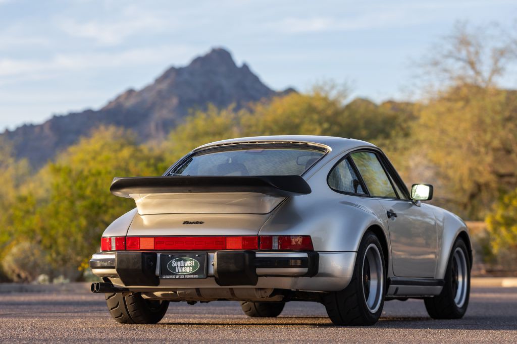 1989 Porsche 911 Image 170