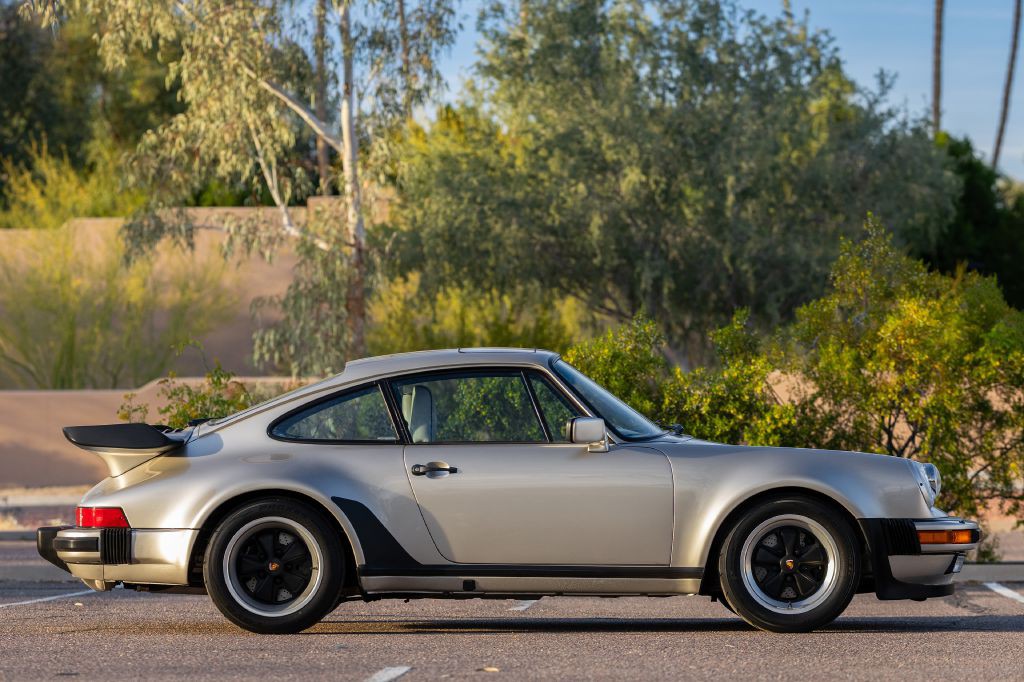 1989 Porsche 911 Image 194