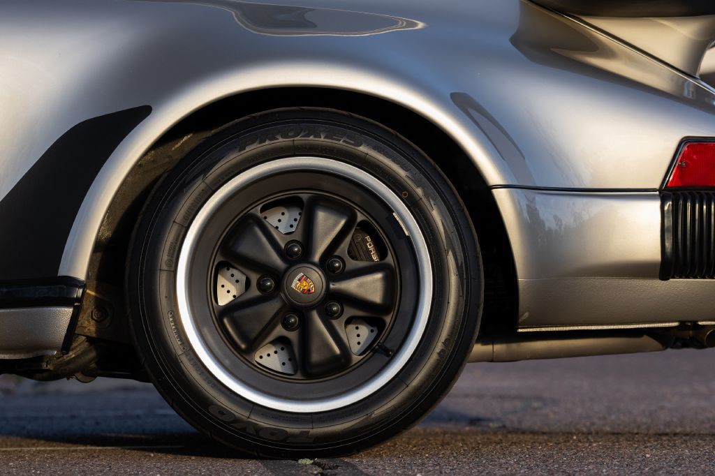 1989 Porsche 911 Image 202