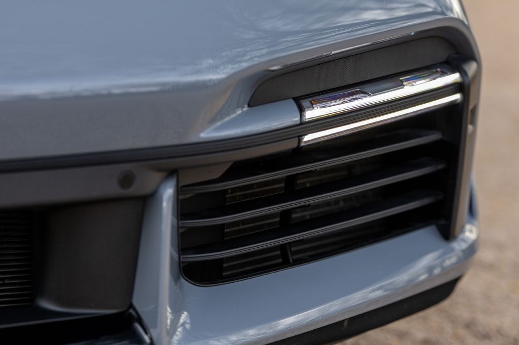 2023 Porsche 911 Image 6