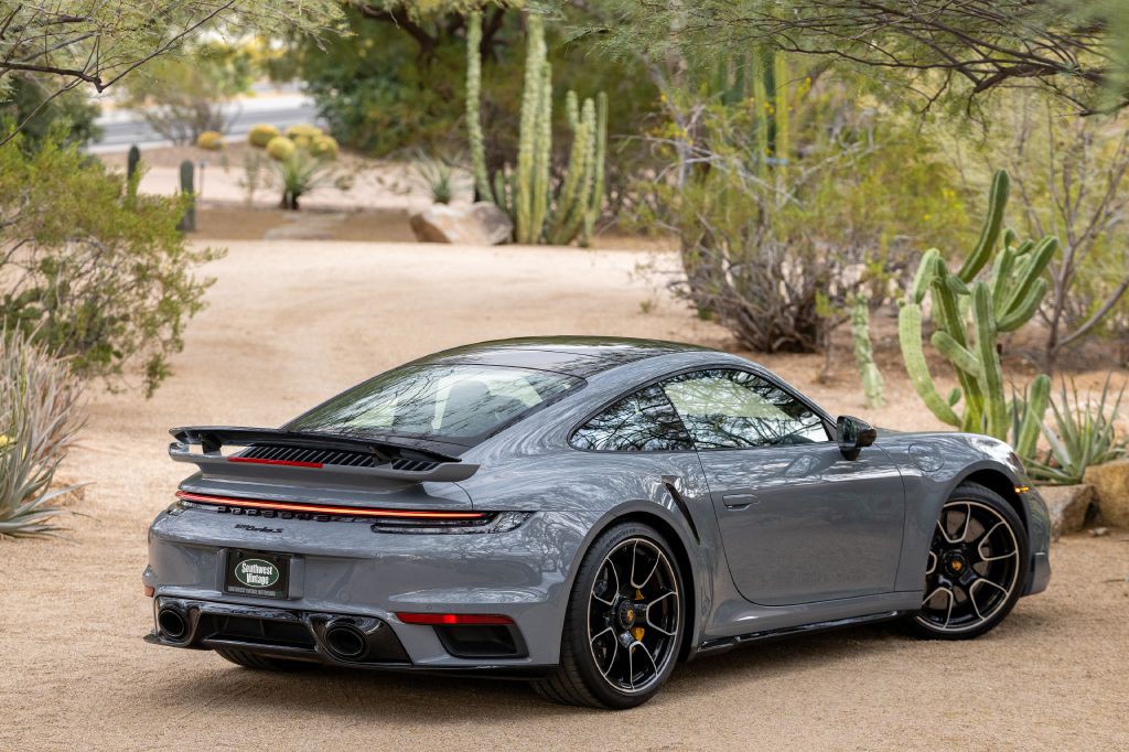2023 Porsche 911 Image 15